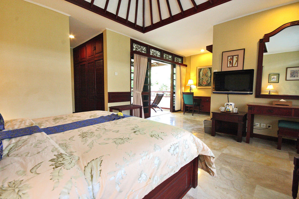 Royal Tunjung Hotel & Villa Legian - Chse Certified Экстерьер фото